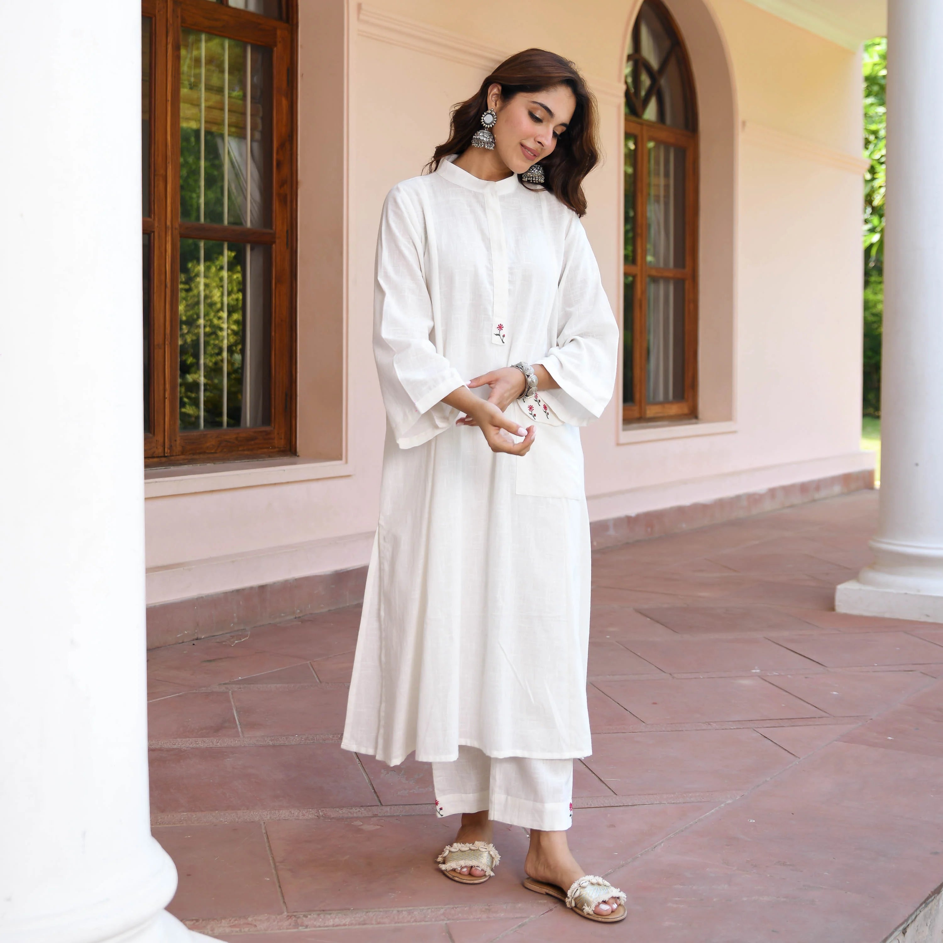 Noorani Embroidered Kurta Set – Classic White
