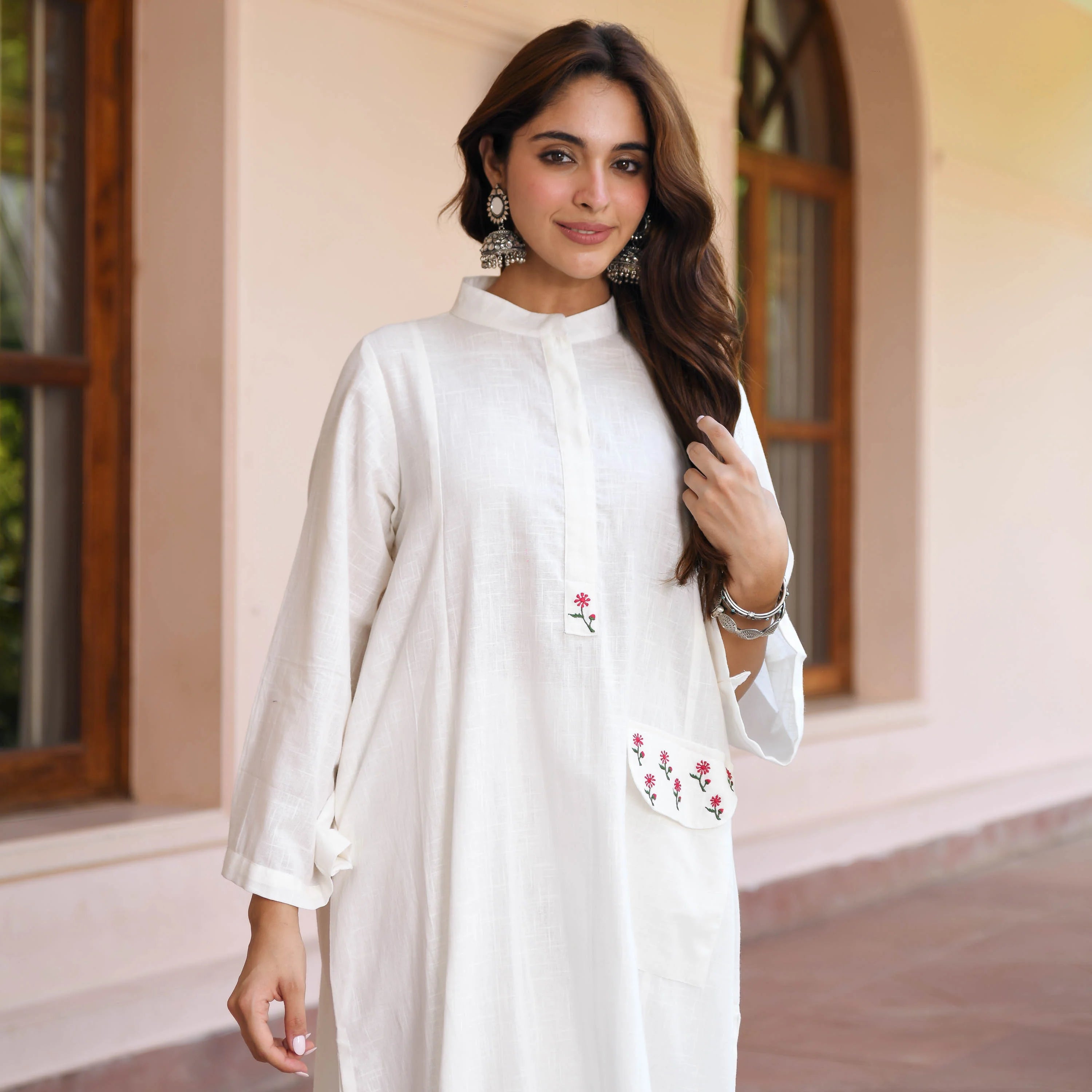 Noorani Embroidered Kurta Set – Classic White