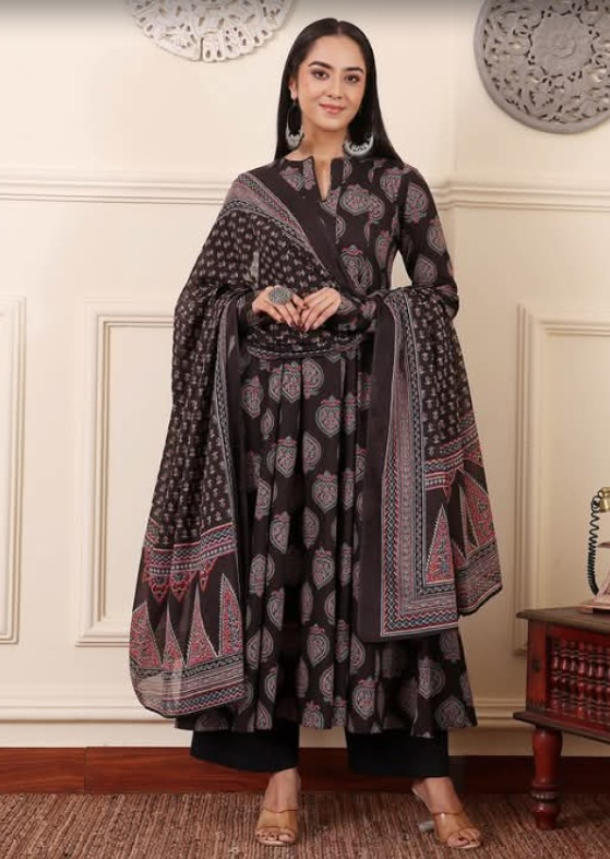 Boshon Namira Cotton Suit Set